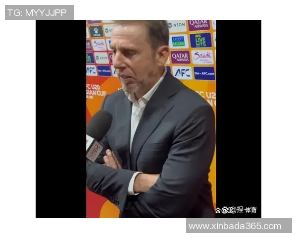 足球明星在关键时刻点球失利引发球迷热议与媒体关注